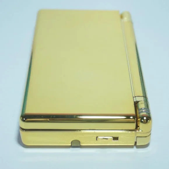 Nintendo DS Lite Shiny Glossy Metallic 24K Gold Handheld Game System w/ Charger - Picture 9 of 9